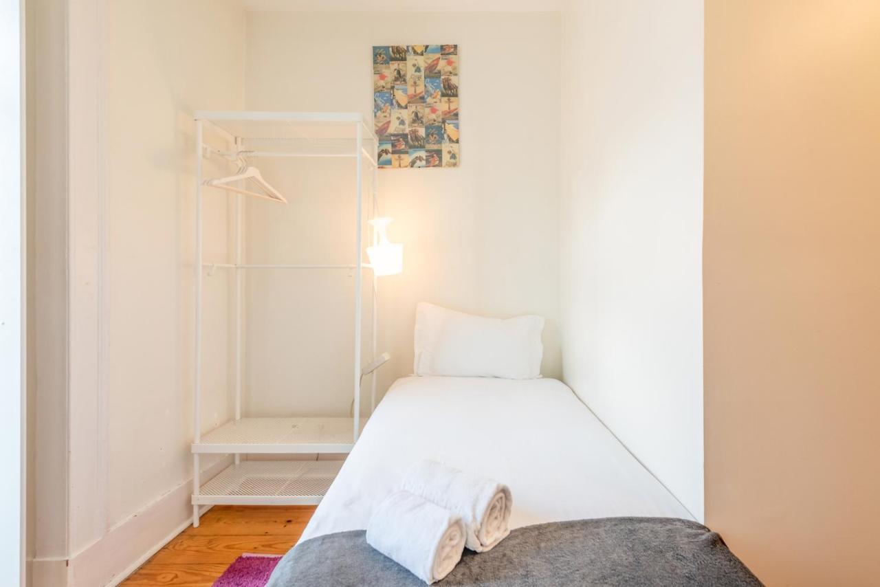 Hotel Happy At Chiado Lissabon Exterior foto