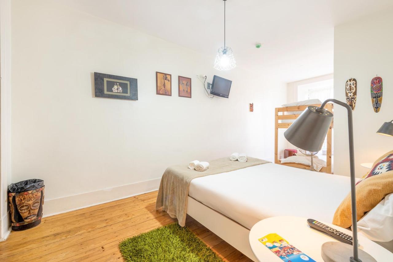 Hotel Happy At Chiado Lissabon Exterior foto