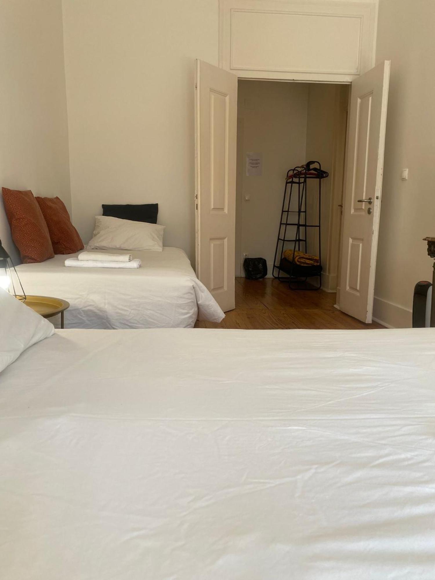 Hotel Happy At Chiado Lissabon Exterior foto