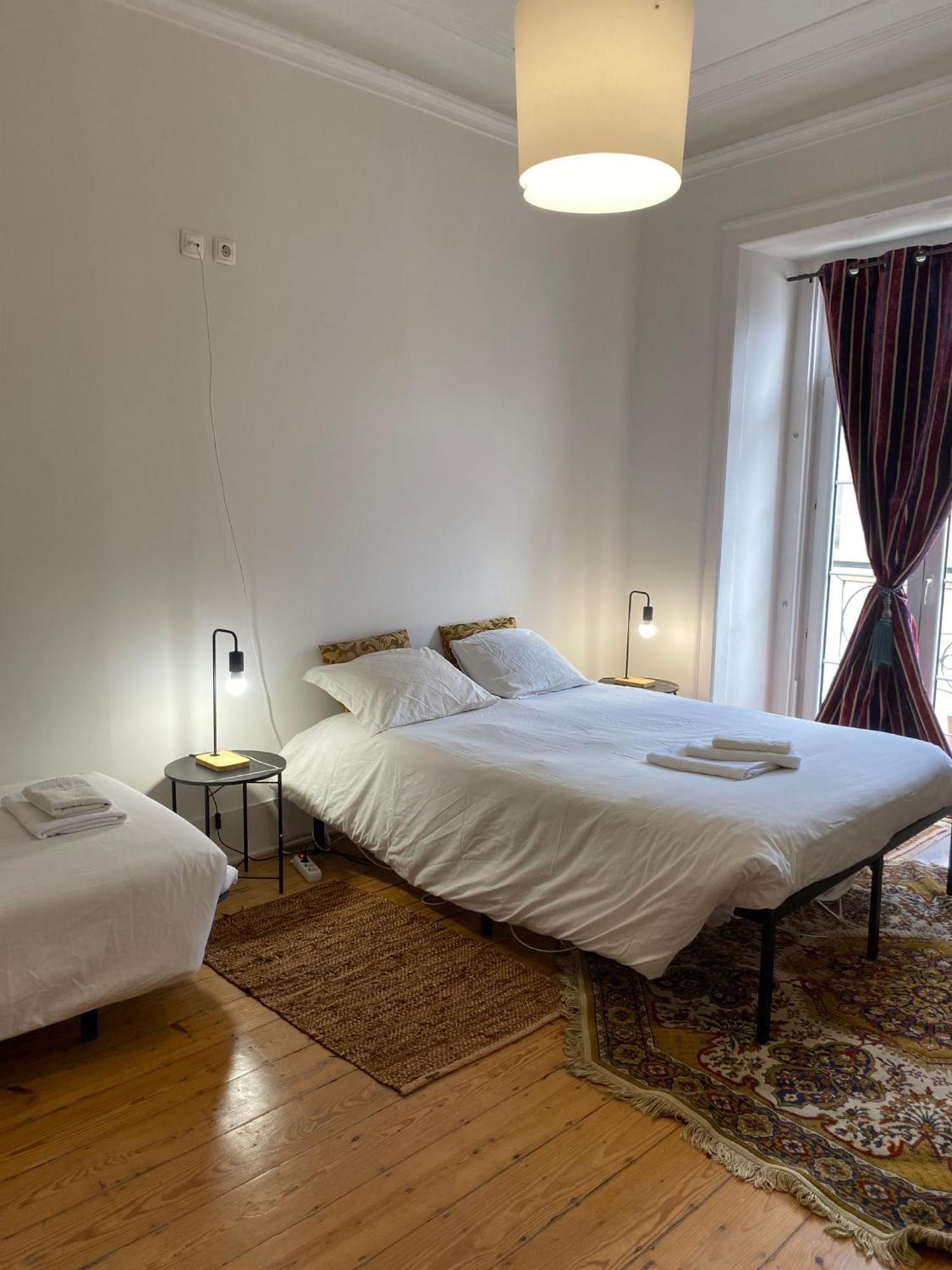 Hotel Happy At Chiado Lissabon Exterior foto